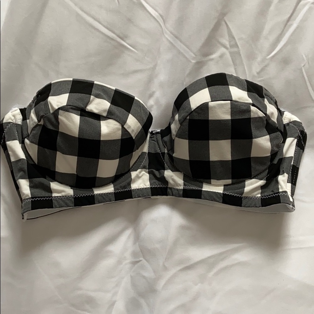Strapless swim top